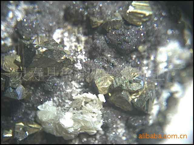 矿业 化学与非金属矿产 其他化学及非金属矿产 供应特价云母矿石 图集
